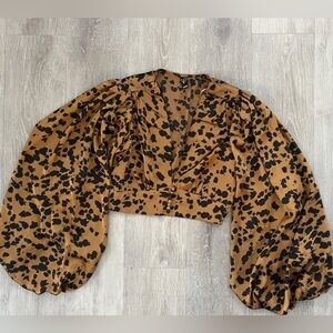 Windsor Leopard Print crop top size small
